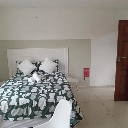 Baksman'S Retreat Apartment Soweto Exterior photo