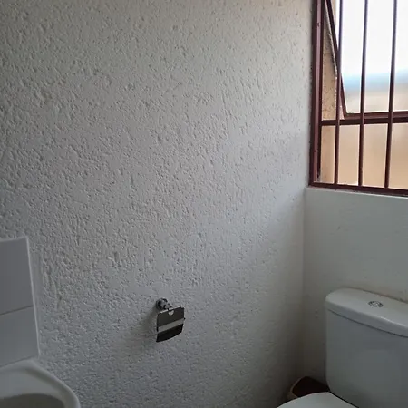 Baksman'S Retreat Apartment Soweto Exterior photo