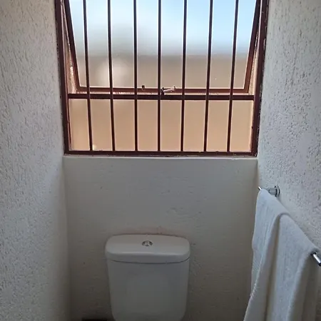 Baksman'S Retreat Apartment Soweto Exterior photo