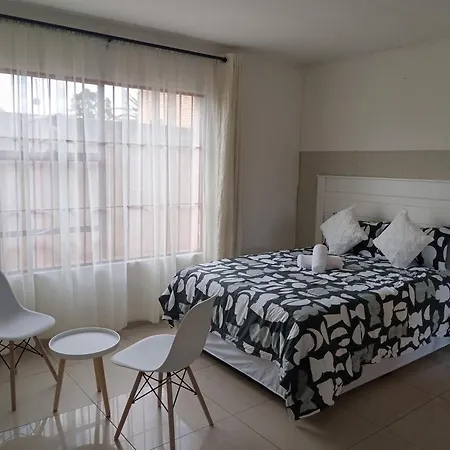Baksman'S Retreat Apartment Soweto Exterior photo