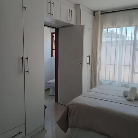 Baksman'S Retreat Apartment Soweto Exterior photo